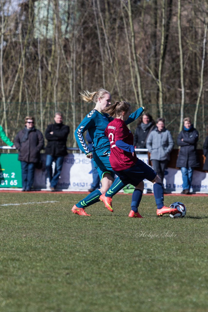 Bild 270 - B-Juniorinnen VfL Oldesloe - Krummesser SV _ Ergebnis: 4:0